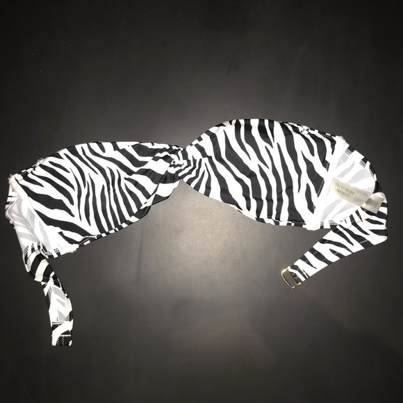 Victoria’s Secret bathing suit top - Picture 2 of 3